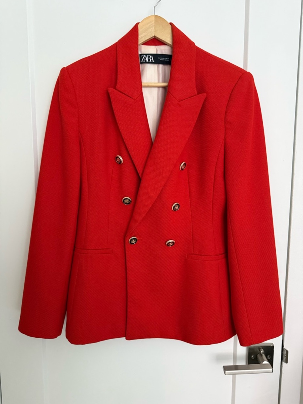 Zara - Tailored Double Breasted Blazer - Picture 2 of 13